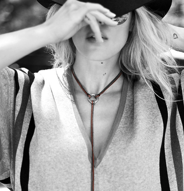 DIY Coachella Music Festival Jewelry & Accessories / DIY Jewelry // O-Ring Necklace with Long Chains