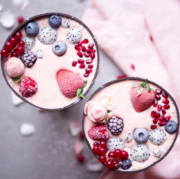 Food or Art? Breakfast bowls & smoothies too pretty to eat!