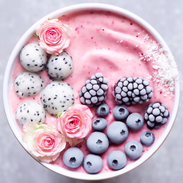 Food or Art? Breakfast bowls & smoothies too pretty to eat!