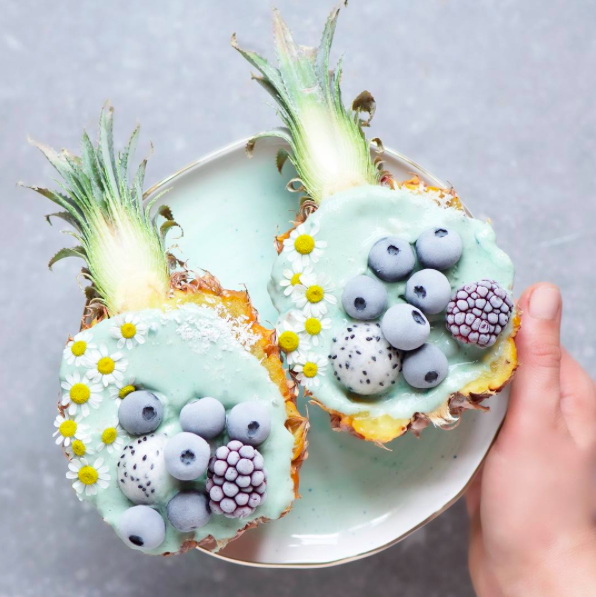 Food or Art? Breakfast bowls & smoothies too pretty to eat!