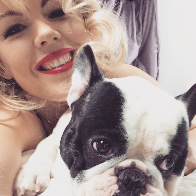 Selfie with dog_trevor the french bulldog_red lips