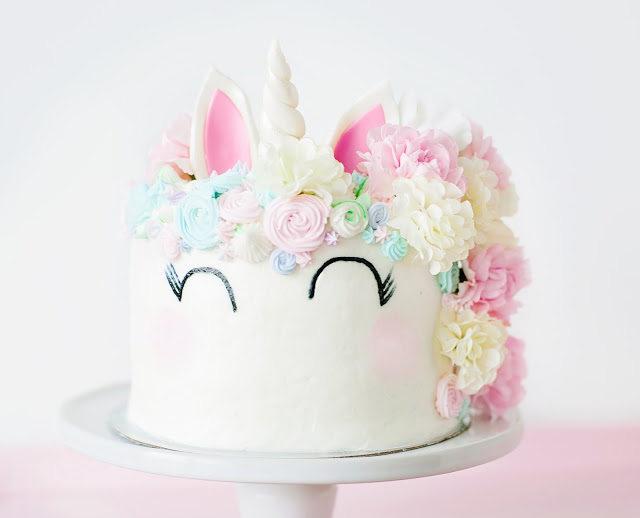 sparkle sweet unicorn cake