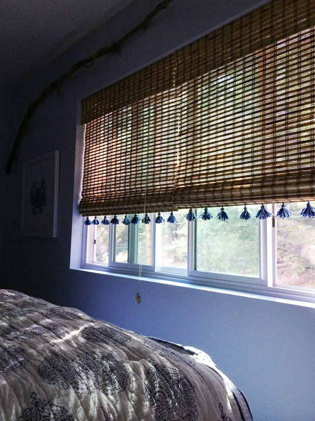 beachy blue guest room-bamboo shades with DIY tassels