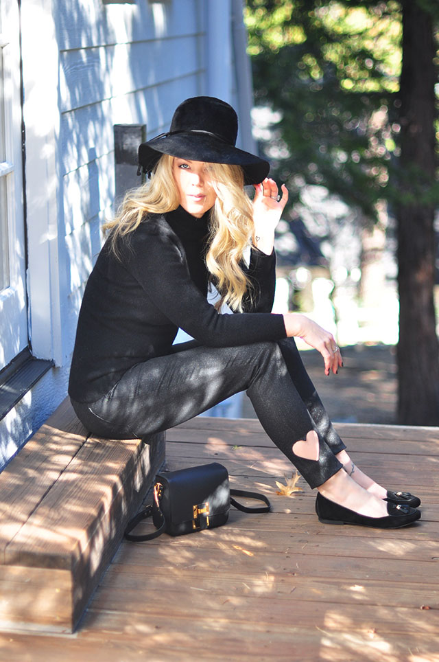 black on black-heart jeans -flats -hat- 60s style