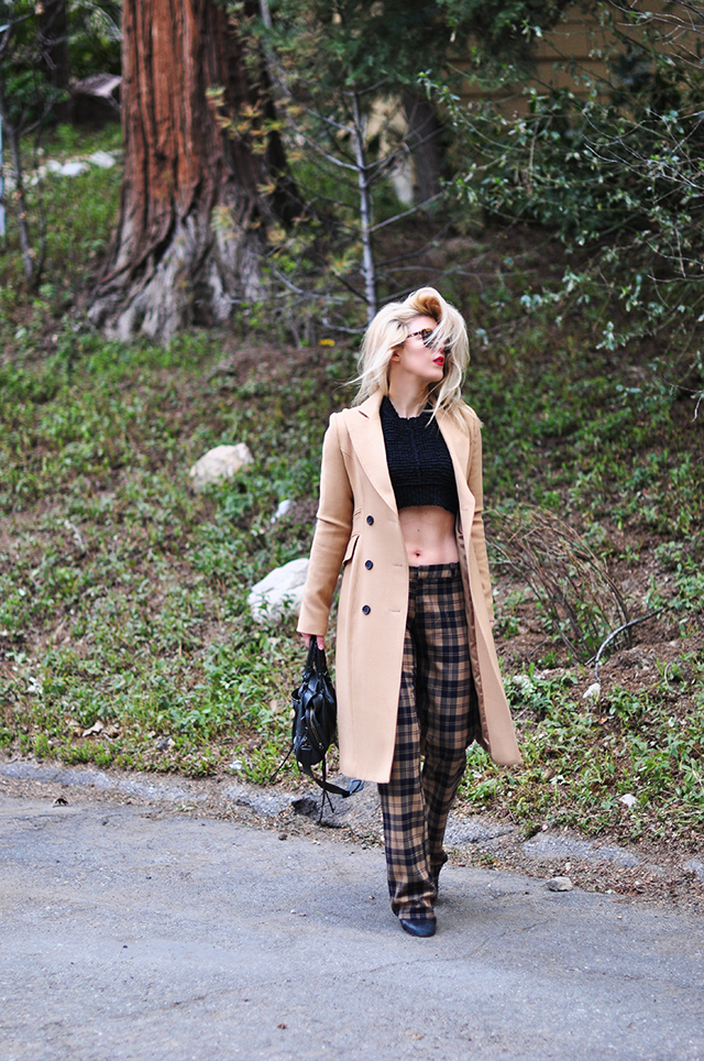 90s style, plaid pants, cropped sweater, camel coat