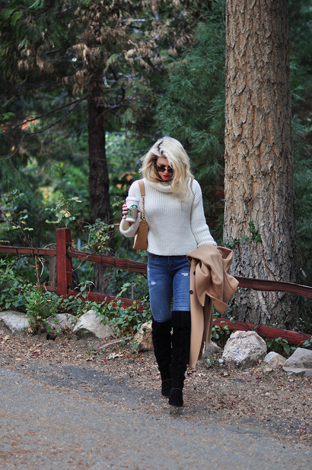 casual-fall-style_denim-and-camel