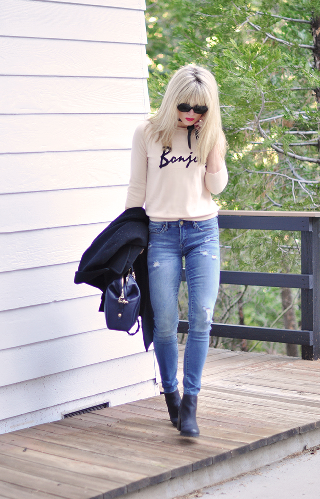 casual style_ripped skinny jeans_bonjour sweater