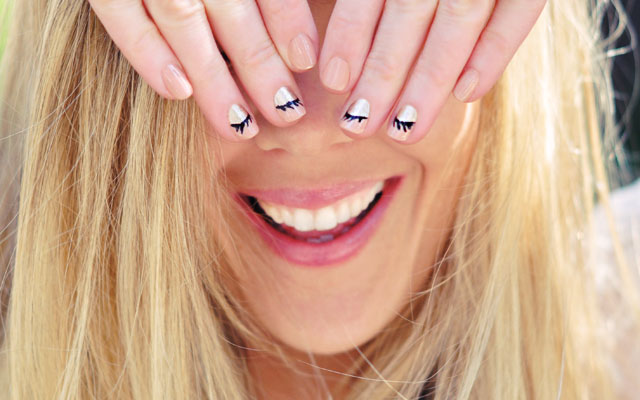 cute eye nail art - sunglasses