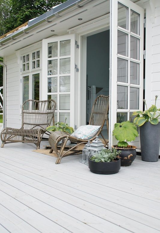 decks - rustic color