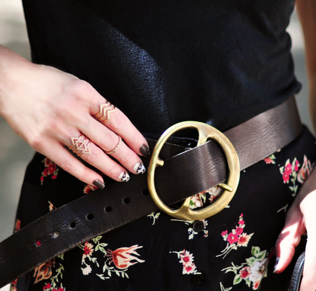 details-rings-nails-belt