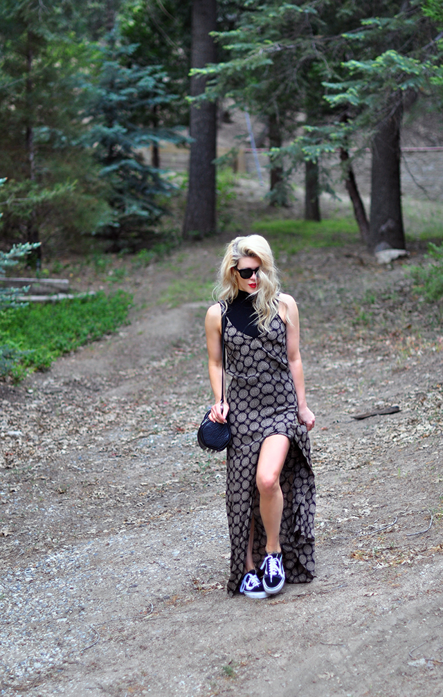 maxi dress layered over a crop tank tee with vans old skull sneakers - summer style