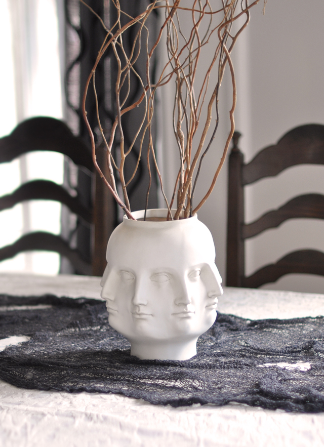 face vase-halloween tabletop centerpiece