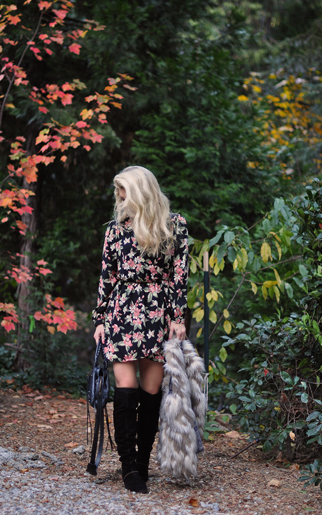 fall-style_fall-folliage-floral-dress_tall-boots_balenciaga-bag