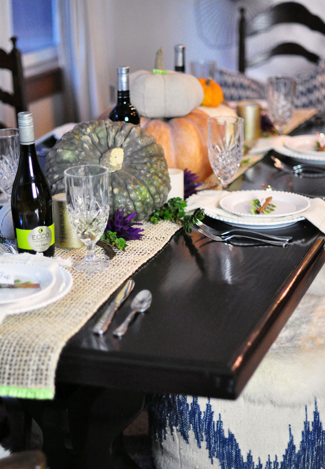 friendsgiving tablescape