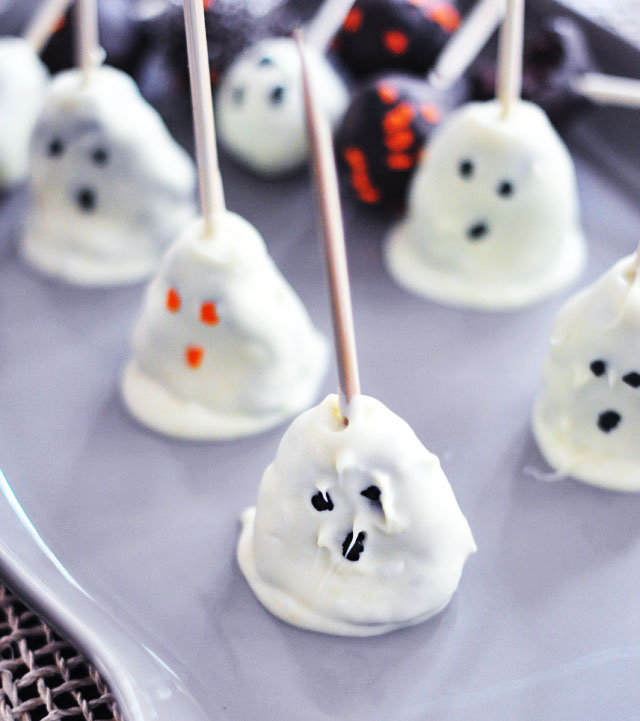 Halloween Desserts -ghostly cake pops