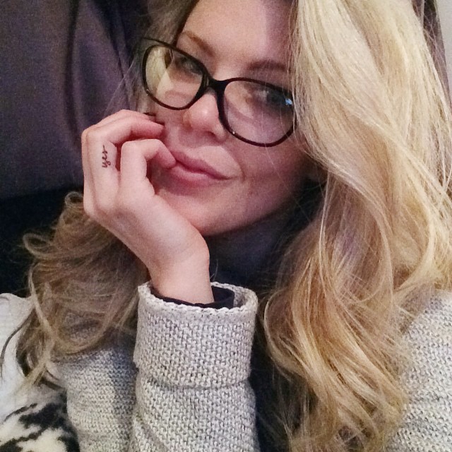 glasses selfie