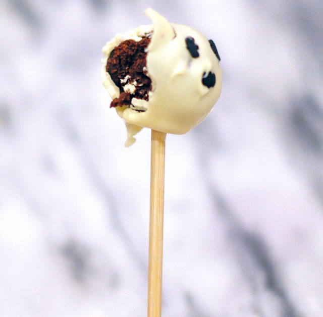 halloween cake pops