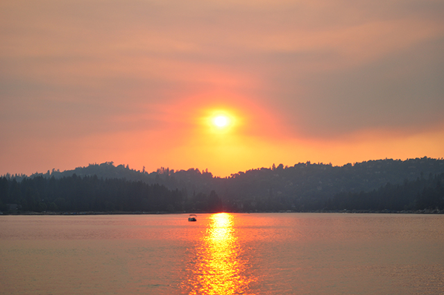 incredible lake arrowhead sunset on the lake_Summer in lake arrowhead california