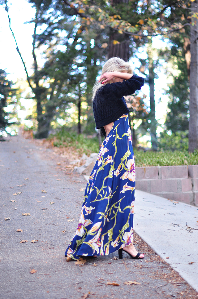 maxi-dress-with-cropped-sweater