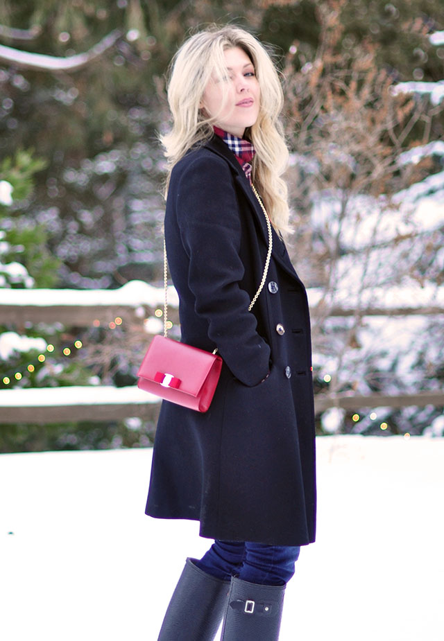 navy+black + red in the snow