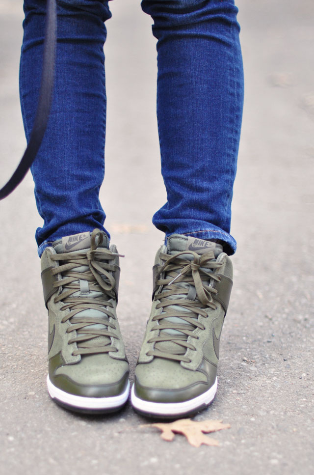 nike sneaker wedges