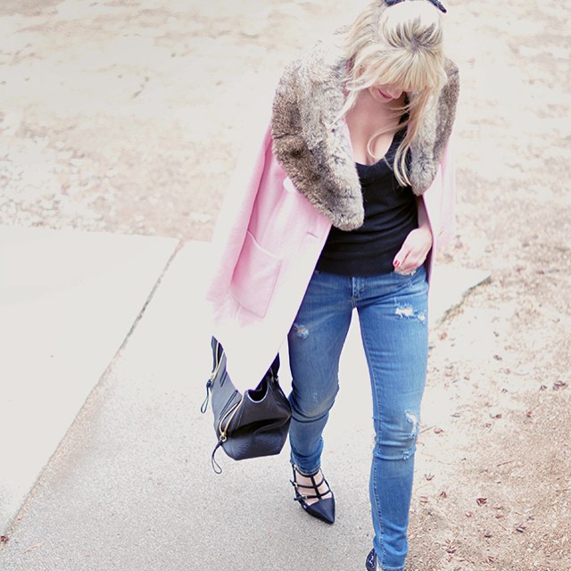 pink coat_ripped skinny jeans