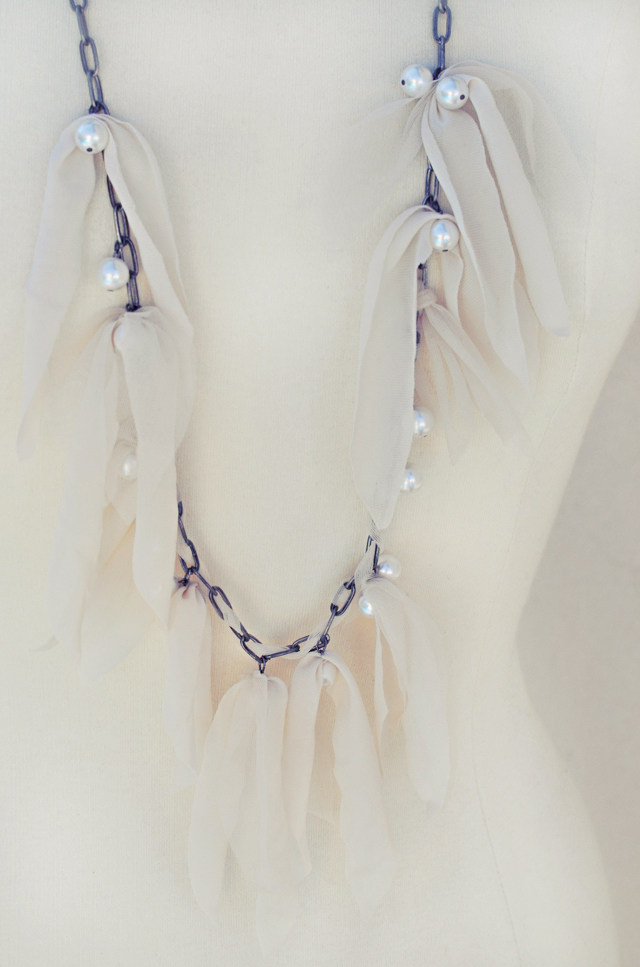 pretty diy lanvin necklace