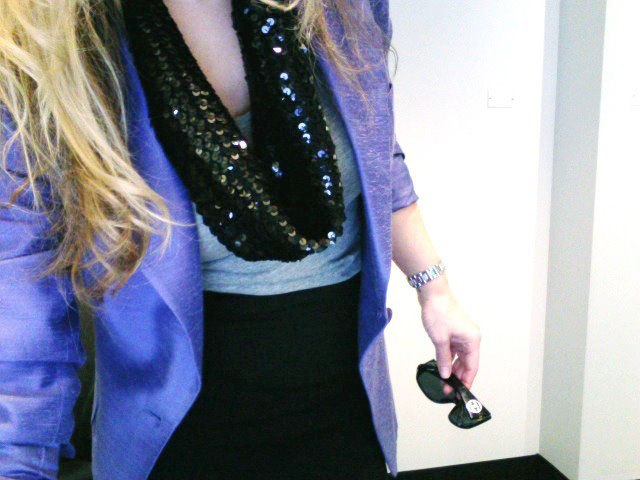 purple blazer-tshirt and pencil skirt 4