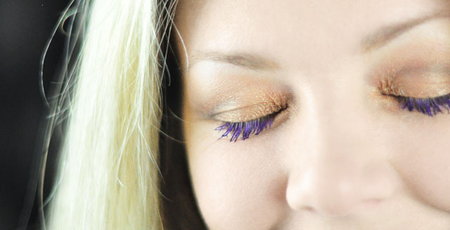 purple mascara review+gold eyeshadow