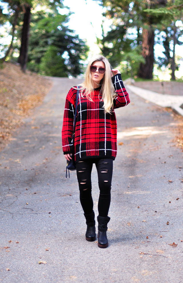 ripped black skinny jeans-big plaid sweater+boots