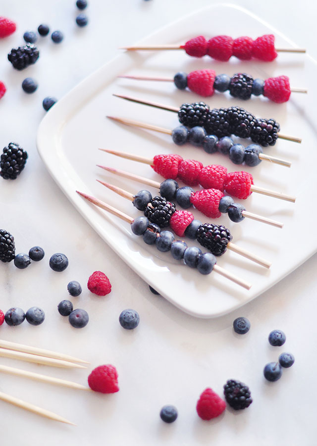 skewered berries for Ecco prosecco cocktail