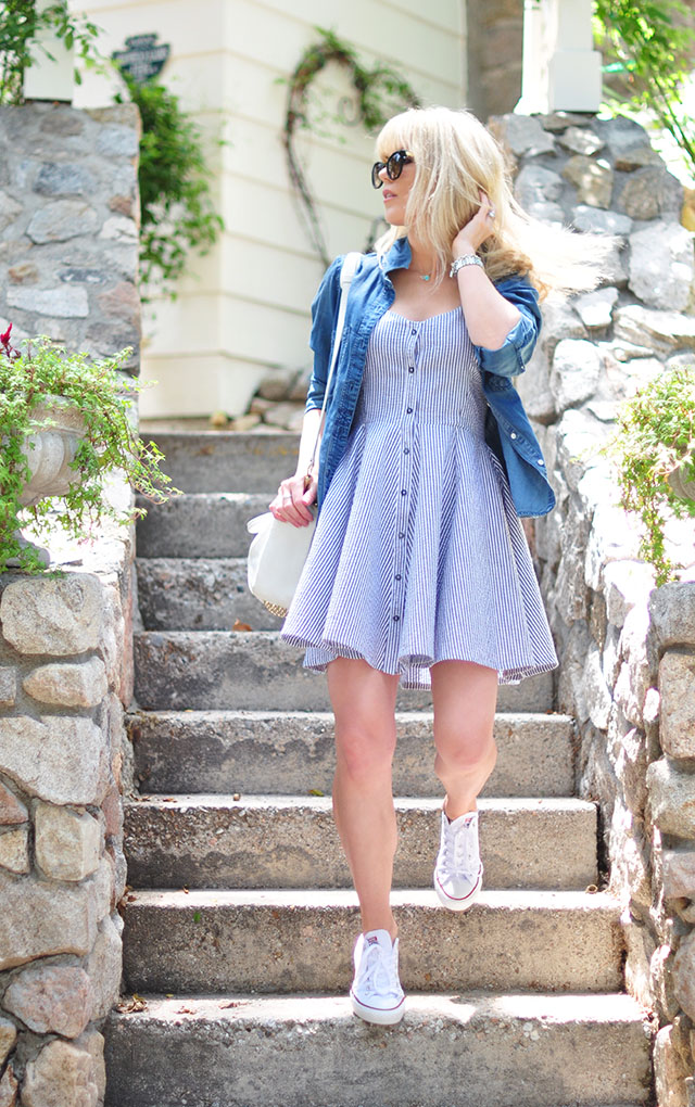 summer seersucker button up dress_chambray_sneakers