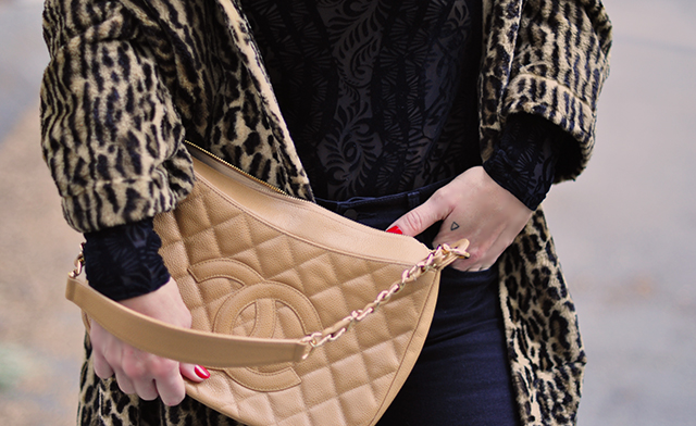 vintage-chanel-bag_leopard-coat